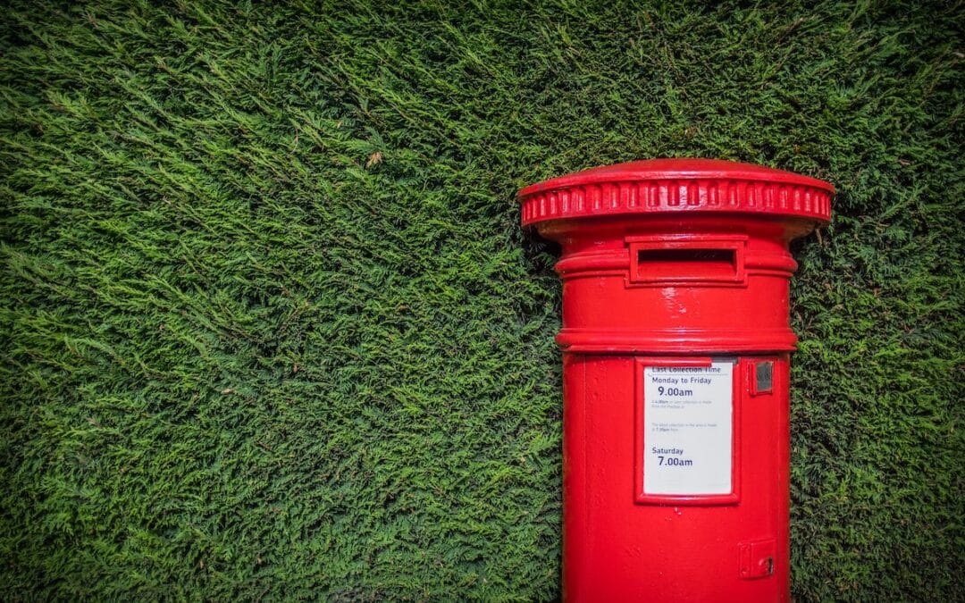 Our top 5 tips for lowering your campaign postage costs￼